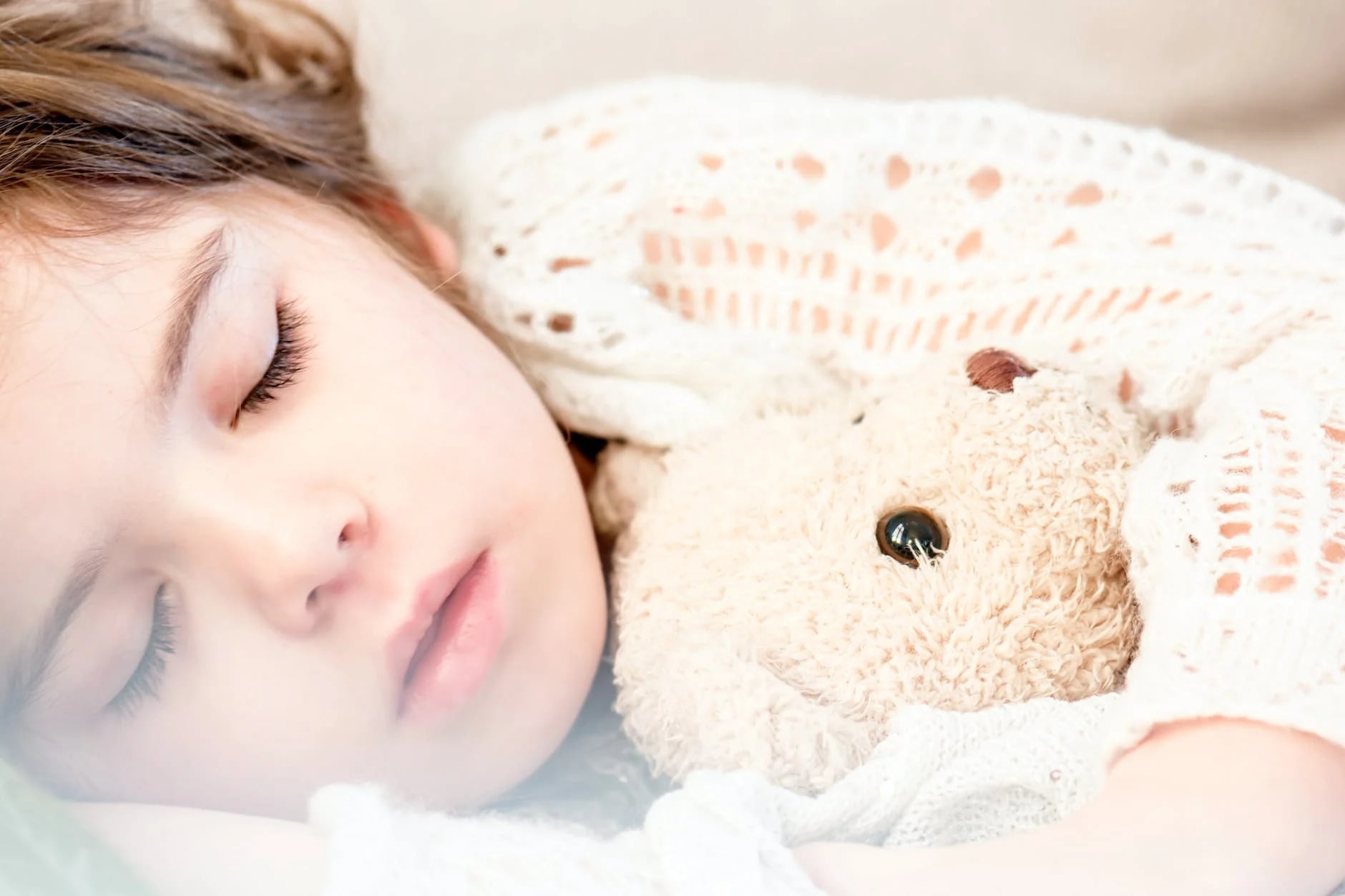 image in article &iquest;Es Normal que un Toddler Sea Muy Dif&iacute;cil de Despertar de la Siesta?