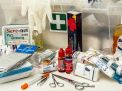 Building a Comprehensive First Aid Kit and Knowing How to Use It