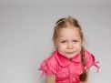 Emoción Navideña y Grandes Sentimientos: Cómo Apoyar a los Niños Pequeños